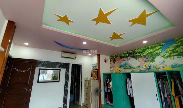 Bán nhà mặt tiền 4 tầng ở và kinh doanh đường Phương Sài, TP Nha Trang DT 88m2(ngang 4)