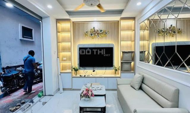 Nhà Đẹp Cầu Giấy -30m2-5 tầng -Mt 6.5 m-30ra ô tô-nhỉnh 7 tỷ