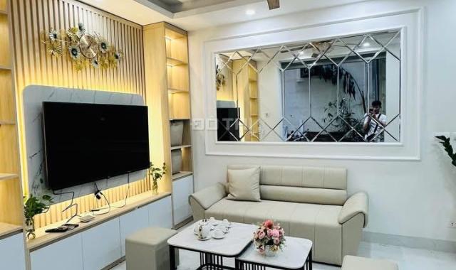 Nhà Đẹp Cầu Giấy -30m2-5 tầng -Mt 6.5 m-30ra ô tô-nhỉnh 7 tỷ