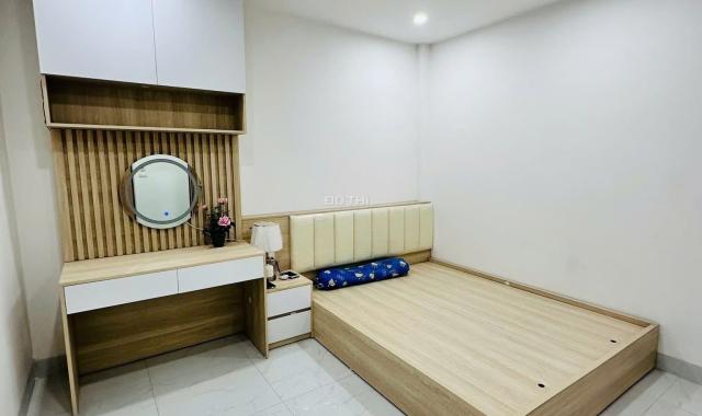 Nhà Đẹp Cầu Giấy -30m2-5 tầng -Mt 6.5 m-30ra ô tô-nhỉnh 7 tỷ