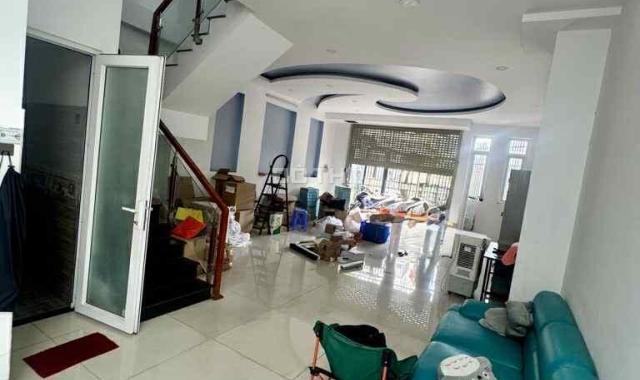 Bán nhà ở khu phố Gò Cát Phú Hữu Quận 9