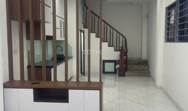 Mỹ Đình 35m2 5 tầng Lô góc, gần oto, sảnh toà Chung cư MHDI