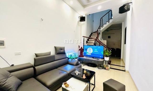 Thịnh Quang trung tâm Đống Đa - vài bước ra ô tô full nội thất hàng hiếm