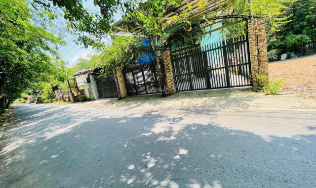 (CẦN BÁN GẤP) Đất Tại Phú An - Bình Dương, Chính Chủ - Sổ Sẵn Giá 1 Tỷ 690