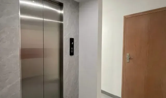BÁN NHÀ MỚI 7T THANG MÁY TẠI MINH KHAI - KIM NGƯU- VĨNH TUY. TẶNG FULL NỘI THẤT, LÀM VP ĐỈNH