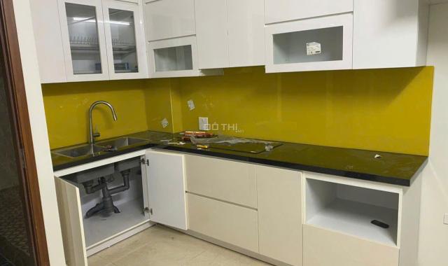 Mỹ Đình- Nam Từ Liêm: Phân lô vỉa hè 34m 7T thang máy full nội thất xịn