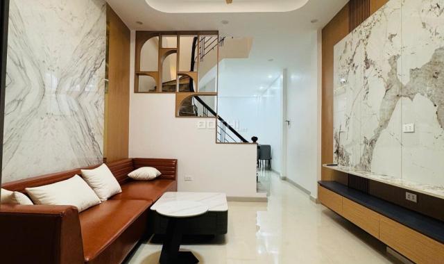 Bán gấp nhà Bùi Xương Trạch 40m2 4 tầng 3.7m mặt 12.6 tỷ