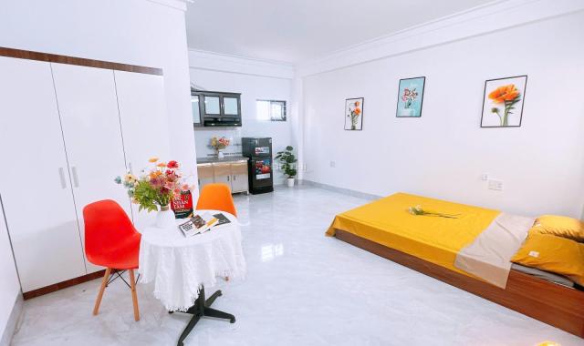 Studio 40m² full nội thất, cửa sổ lớn – Lạc Long Quân, Tây Hồ, 5tr