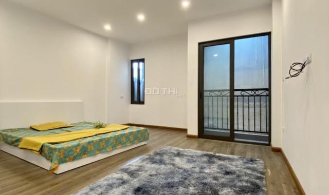 🚗 Căn hộ CCMN rộng 40m², có thang máy, tủ lạnh, sofa, ngõ ô tô tránh
