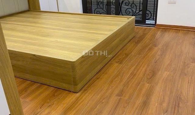 QUAN NHÂN – 5 TẦNG – NGÕ THÔNG giá 6.9