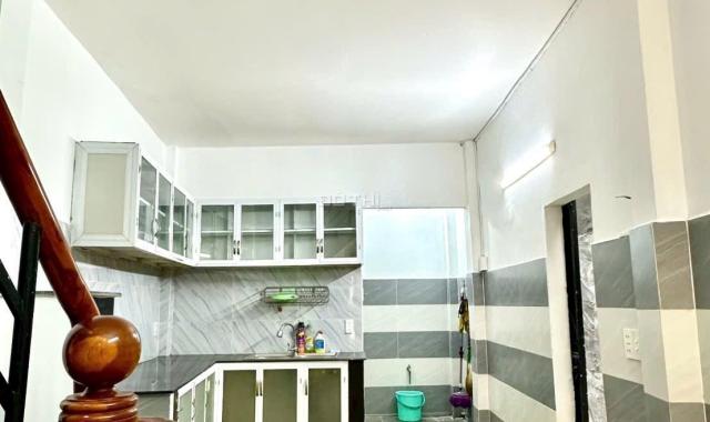 Nhà đường Thống Nhất, p10, Gò Vấp, 36m2; 3.9 tỷ, 1 trệt 1 lầu, 2pn, 2wc