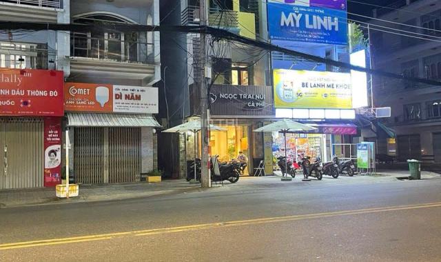 Chính chủ bán nhà 1 trệt 3 lầu, 6PN, mặt tiền Hùng Vương, TP Long Xuyên, sổ hồng riêng, giá 16 tỷ