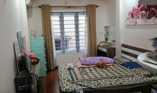 Phân lô đường Cầu Giấy 45m² 5 tầng giá 12 tỷ đầu tư tốt