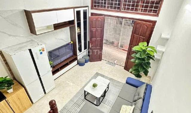 Bán nhà riêng tại Đường Cầu Giấy, Phường Dịch Vọng, Cầu Giấy, Hà Nội diện tích 25m2 giá 8.8 Tỷ