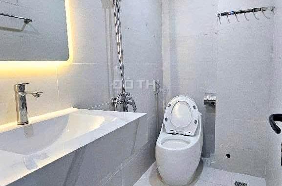 Bán nhà riêng tại Đường Xuân Thủy, Phường Dịch Vọng Hậu, Cầu Giấy, Hà Nội diện tích 39m2 giá 10.6