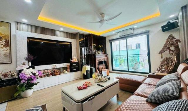 HÀNG HOT. BÁN NHÀ VŨ ĐỨC THẬN VIỆT HƯNG, Ô TÔ TRÁNH, GA RA Ô TÔ, KINH DOANH, GIÁ HỜI