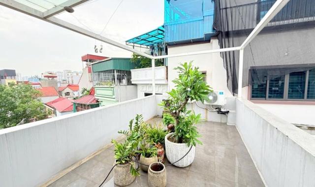 Bán  NHÀ ĐẸP, Ô TÔ ĐỖ CỬA , NGÕ THÔNG 207