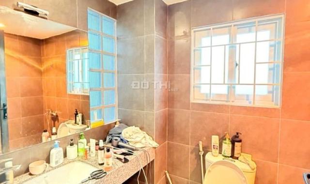 Bán  NHÀ ĐẸP, Ô TÔ ĐỖ CỬA , NGÕ THÔNG 207