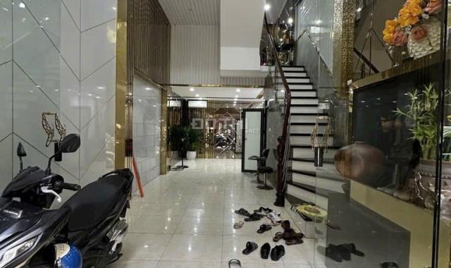Bán nhà riêng tại Nguyễn Chí Thanh 20,5 tỷ, 41m2 đẹp, xây mới