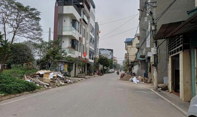 Em cần bán gấp vài lô đất dịch vụ Phú Vinh, Yên Lũng giá hợp lý nhất thị trường