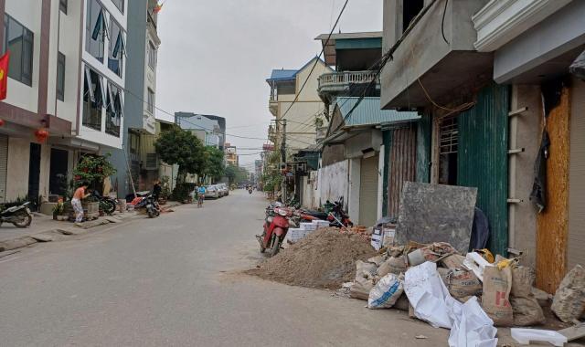 Em cần bán gấp vài lô đất dịch vụ Phú Vinh, Yên Lũng giá hợp lý nhất thị trường