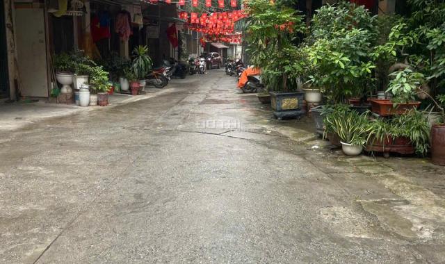 LÕI BA ĐÌNH - THỬA RỘNG - GẦN OTO - Ở HOẶC XÂY SỬA CHO THUÊ ĐỀU ĐƯỢC