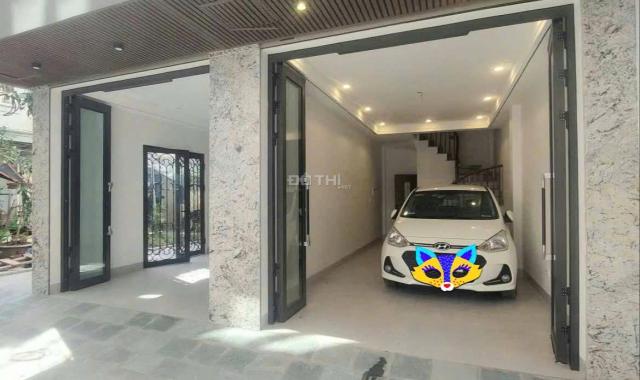 BÁN NHÀ VŨ ĐỨC THẬN, Ô TÔ VAO NHÀ, TẶNG NỘI THẤT LONG LANH, GẦN PHỐ, 6 TẦNG, CHỈ 7.X  TỶ
