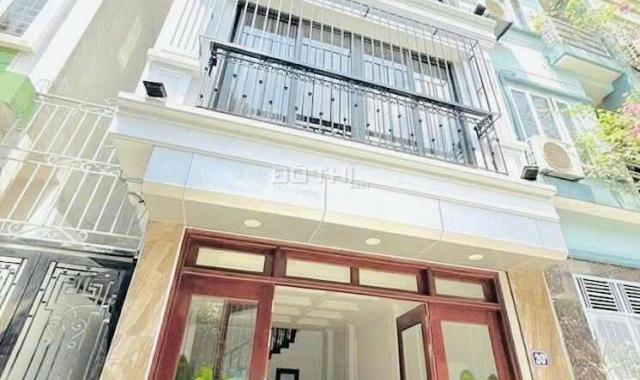 BÁN NHÀ HỒNG TIẾN, LÔ GÓC, GARA Ô TÔ CAMRY, GẦN PHỐ, MT KHỦNG, TẶNG NỘI THẤT CHẤT, GIÁ MỀM