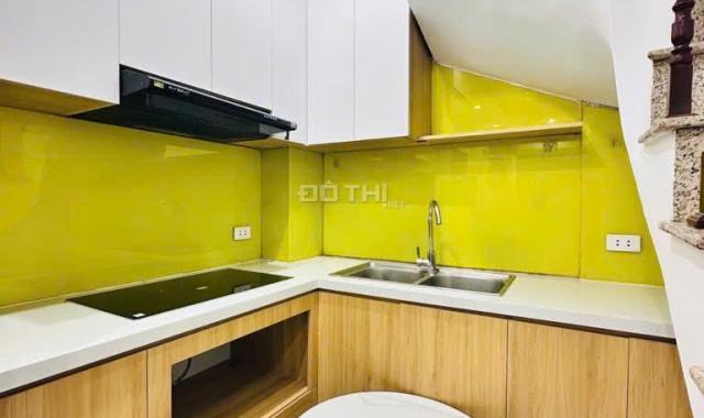 Nhà Văn Chương - 5 tầng 5,48 tỷ - Lõi Đống Đa - Gần phố - công năng đỉnh - Tặng FULL nội thất