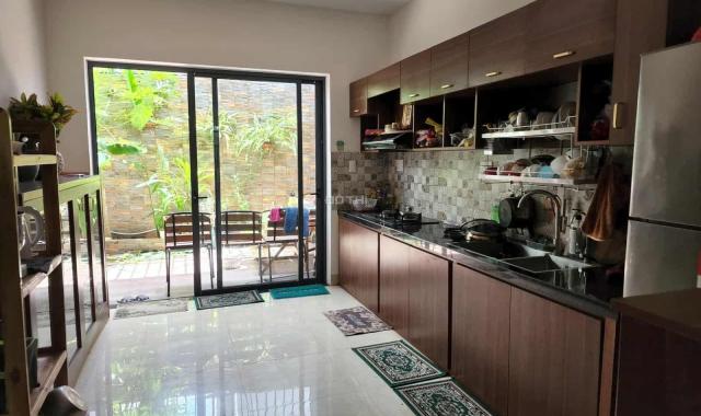VILLA 4 TẦNG – PHỐ TÂY CHẾ LAN VIÊN – DÒNG TIỀN LIỀN TAY