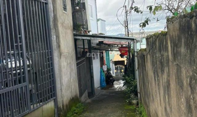 BÁN ĐẤT TẶNG NHÀ XÂY KIÊN CỐ DIỆN TÍCH 294m2 GIÁ CHỈ 3 TỶ 700TR cách chợ Ngô Quyền 1km