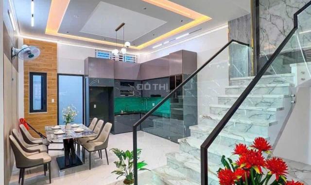 BÁN NHÀ 3 TẦNG TƯƠNG BÌNH HIỆP THỦ DẦU MỘT BÌNH DƯƠNG, CÓ SỔ HỒNG RIÊNG