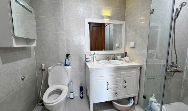 Căn hộ Cao cấp Emerald CT8 Mỹ Đình Sông Đà 96m 3PN full nội thất xịn