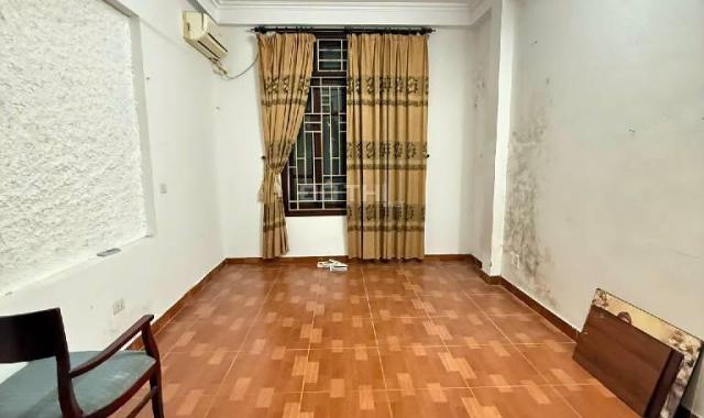 Bán nhà phố Chính Kinh MT 6.5m– ngõ rộng, gần ô tô 10m – 4 tầng đẹp ở ngay, làm CCMN sinh lời