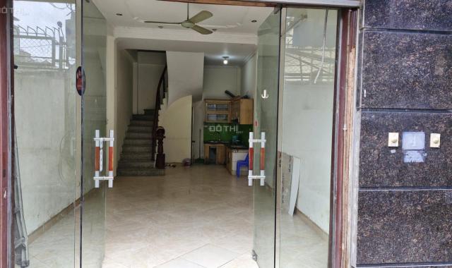 Chính Chủ Cho thuê nhà 4 tầng + 1 tum làm văn phòng tại Thái Hà, Đống Đa – ô tô vào tận cửa