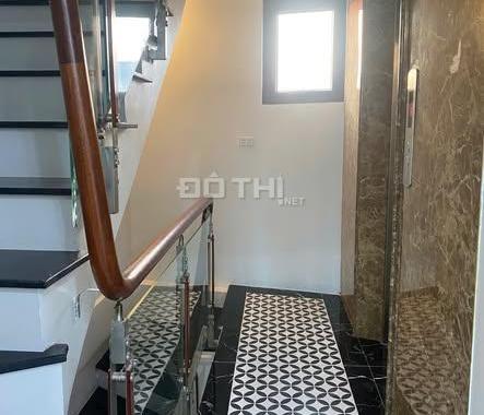 Phân lô  34M 7T thang máy full nội thất giá 13 tỷ TT Mỹ Đình