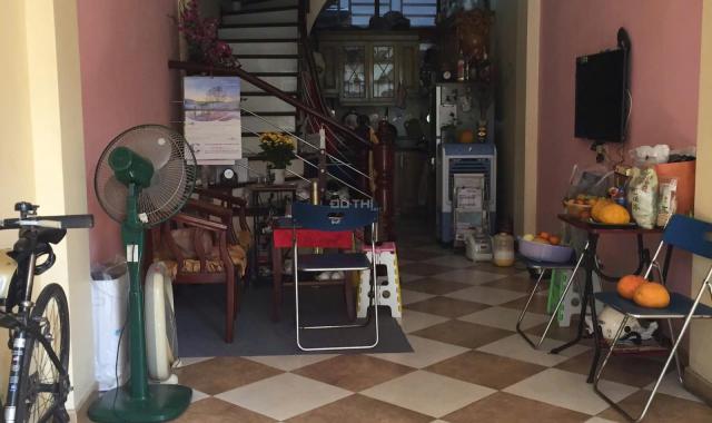 Cho thuê nhà 5 tầng – ngõ ô tô tránh, vỉa hè rộng – 282 Lạc Long Quân