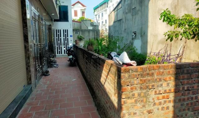 Nhượng lô đất xây nhà cho thuê quá đẹp tại Xuân Phương gần ĐH công nghiệp