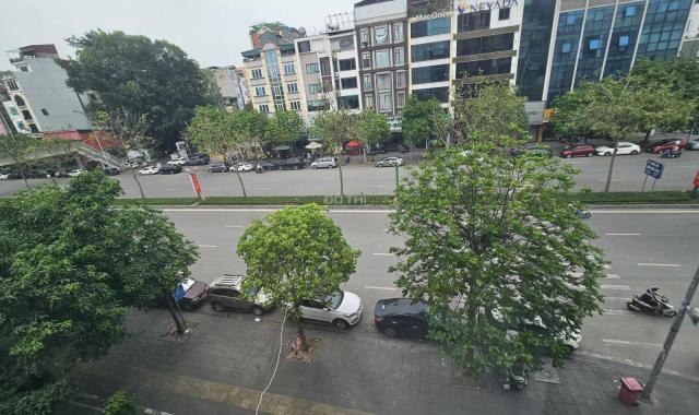 Chính chủ cho thuê VP tầng 2 nhà mặt phố Nguyễn Văn Huyên