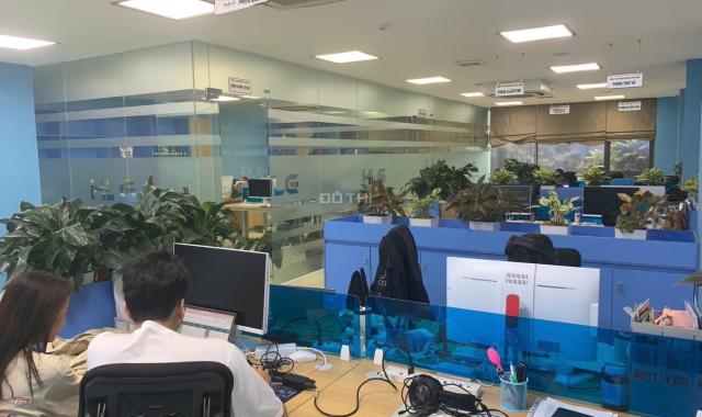 Cho thuê VP 170m2 ngay ngã tư Vạn Phúc - Tố Hữu