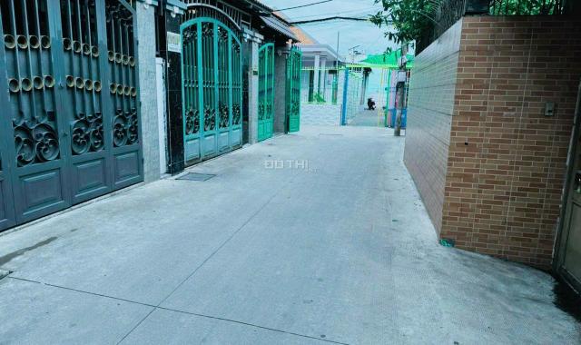 Bán nhà mặt phố tại Đường Thạnh Lộc 19, Phường Thạnh Lộc, Quận 12, Hồ Chí Minh diện tích 4.16m2 giá