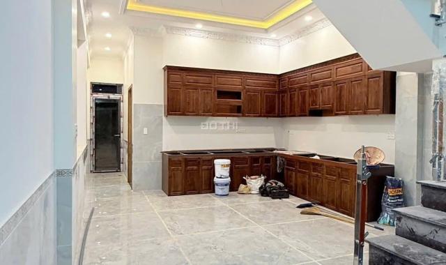 Chính chủ cần bán, nhà hẻm xe tải tránh, ngay Lã Xuân Oai giao Lê Văn Viêt, Thủ Đức