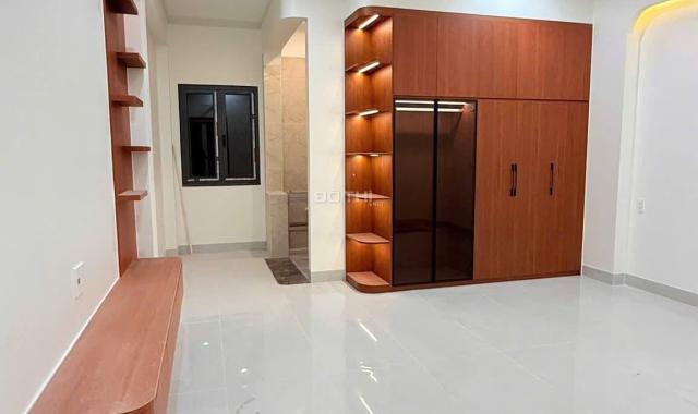 Chính chủ cần bán, nhà hẻm xe tải tránh, ngay Lã Xuân Oai giao Lê Văn Viêt, Thủ Đức