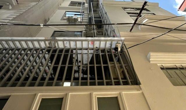 Bán nhà 45m2 4 tầng trung tâm Cầu Giấy – đối diện ĐH Sư Phạm Hà Nội