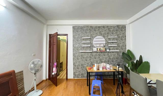 Bán nhà Mễ Trì 30m2 5 tầng ngay sau TT hội nghị quốc gia