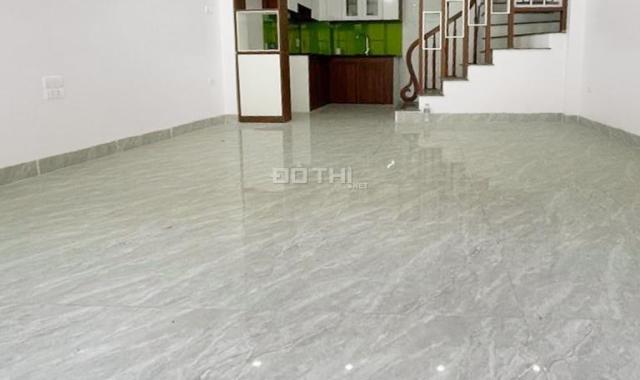 HIẾM- BÁN GẤP NHÀ NGUYỄN KHOÁI full nội thất mới tinh 30m2 . 6.95 t