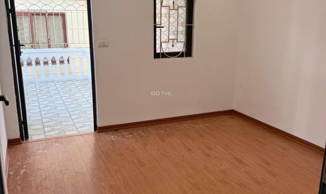 Cho thuê nha nguyên căn tai 254D Minh Khai , Mai Động , Hà Nôi . 0907046556