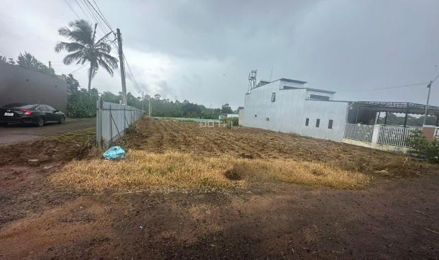 Chính chủ bán đất Bảo Lộc, Lâm Đồng 2 mặt tiền, sổ đỏ công chứng ngay giá rẻ