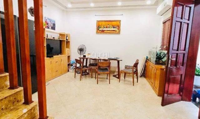 Bán nhà phố Đào Tấn, Ba Đình, 34m2, 5 tầng, 7.x tỷ