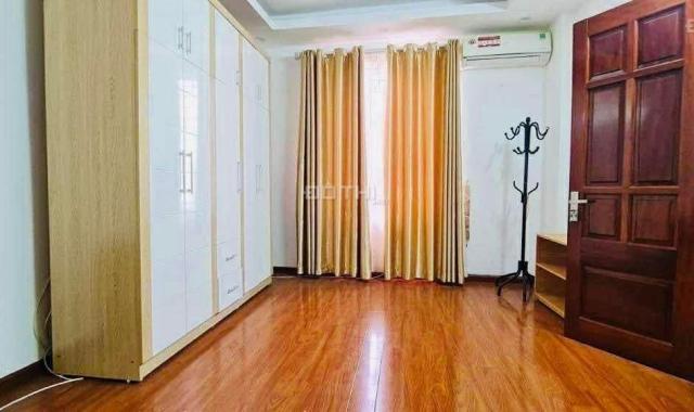 Bán nhà phố Đào Tấn, Ba Đình, 34m2, 5 tầng, 7.x tỷ